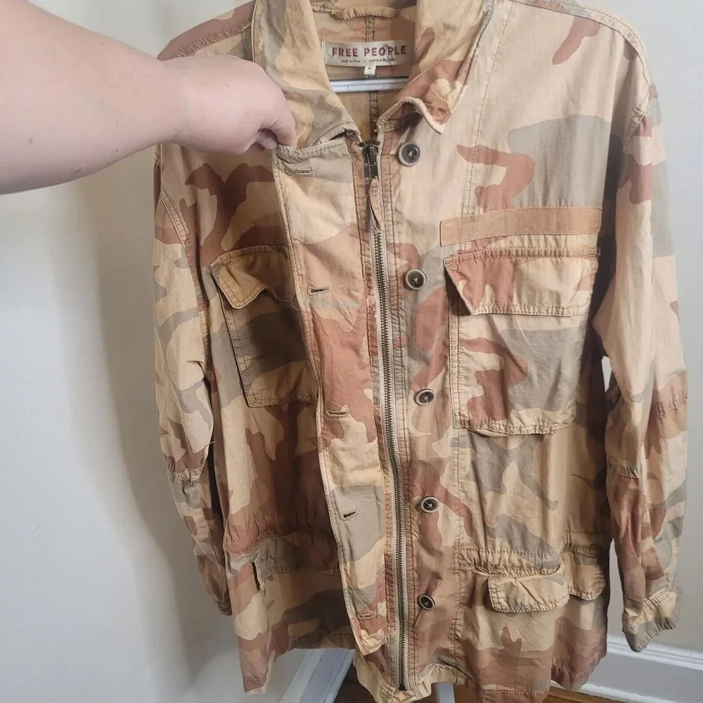 Free People Lead The Way Oversized Camo Jacket Size Medium M Neutral Multicolor - Picture 7 of 16